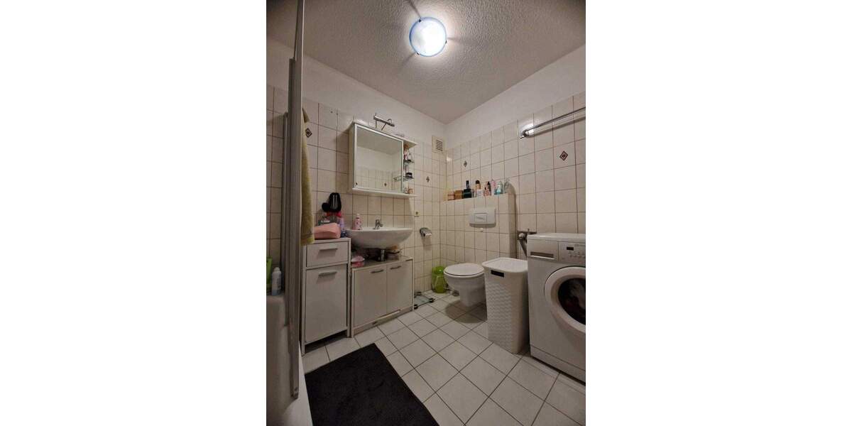 Etagenwohnung Ranis - 3 Zimmer, 72 m&sup2;, 70.000&euro; | Angebot:25741898