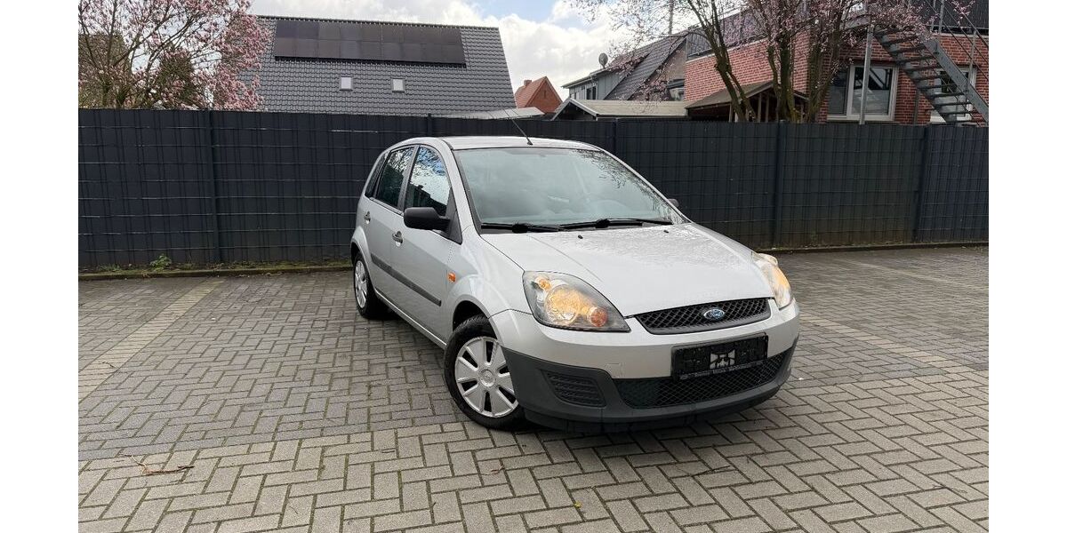 Ford Fiesta 143.000 km 1.900 &euro; Haren 49733