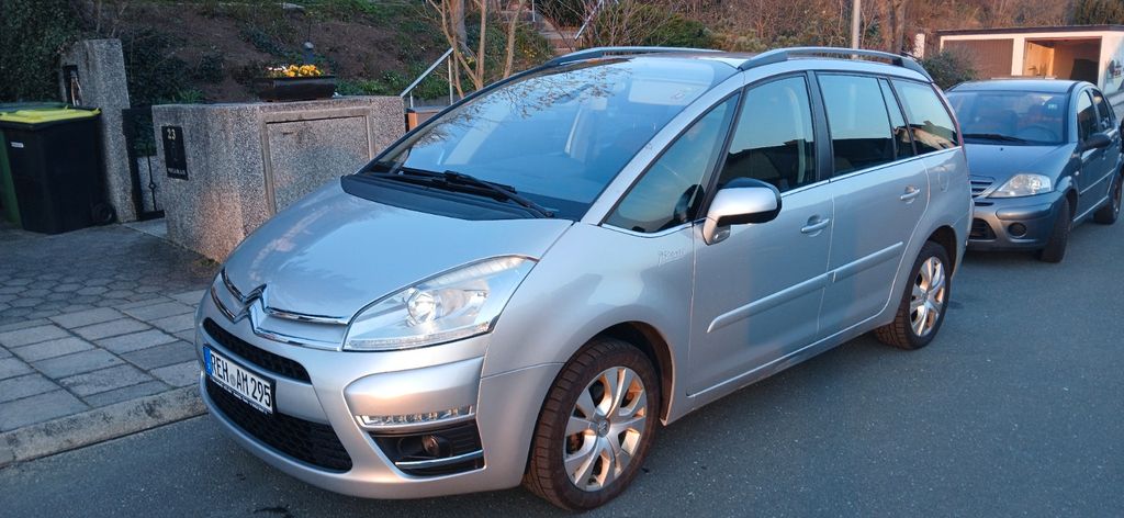 Citroen C4 Picasso 232.000 km 2.600 &euro; Hof 95028