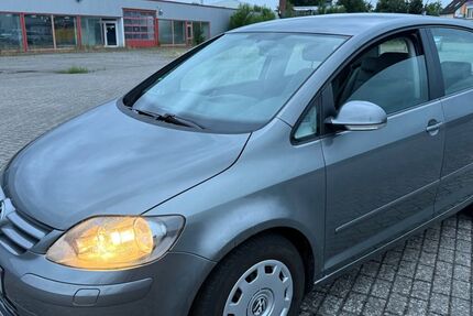 VW Golf 212.000 km 2.350 &euro; Cuxhaven 27474