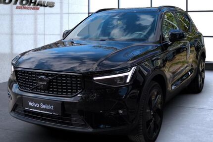 Volvo XC40 20.200 km 37.490 &euro; München 81825