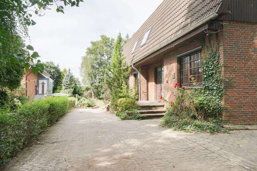 Haus zum Kaufen in Worpswede 499.800 € 250 m²