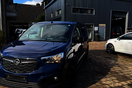 Opel Combo 106.300 km 10.299 &euro; Quickborn 25451
