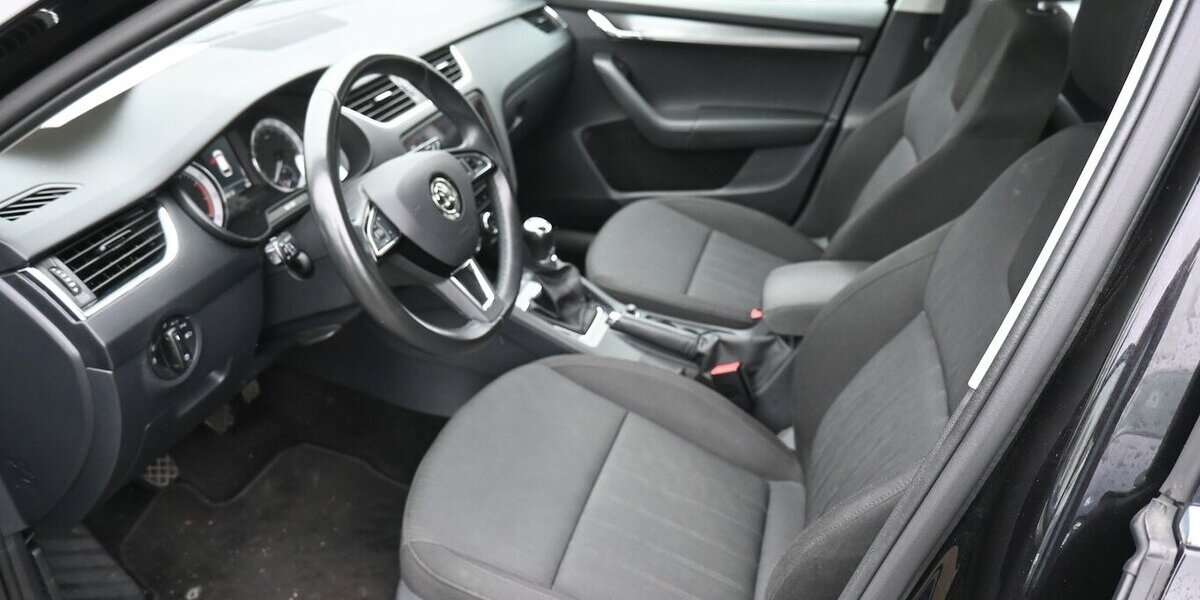 Skoda Octavia 1.5 TSI Combi *Style* Navi LED ACC 17Alu 169.000 km 12.500 &euro; Seevetal - Hittfeld 21218