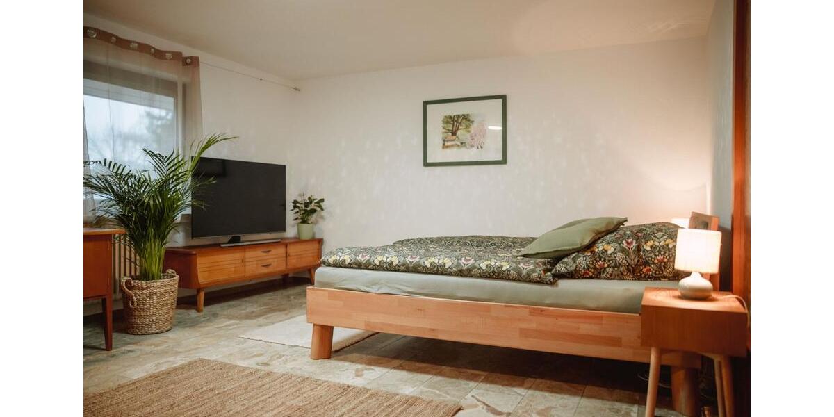 Erdgeschoßwohnung Bretzfeld - 3 Zimmer, 80 m&sup2;, 130&euro; | Angebot:25783423