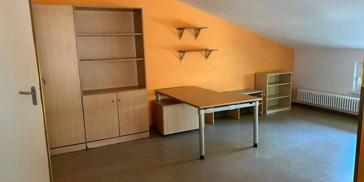 Gewerbeobjekt Riesa Gröba - 1 Zimmer, 425 m&sup2;, 380.000&euro; | Angebot:26852245