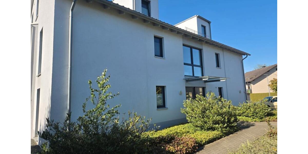 Erdgeschoßwohnung Horn-Bad Meinberg Bad Meinberg - 3 Zimmer, 84 m&sup2;, 790&euro; | Angebot:26384285