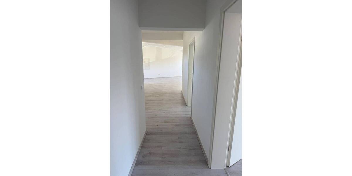 Etagenwohnung Essen Rüttenscheid - 3 Zimmer, 136 m&sup2;, 1.088&euro; | Angebot:25385697