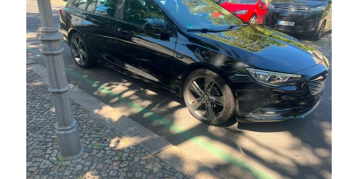 Opel Insignia 169.000 km 5.950 &euro; Berlin 13353