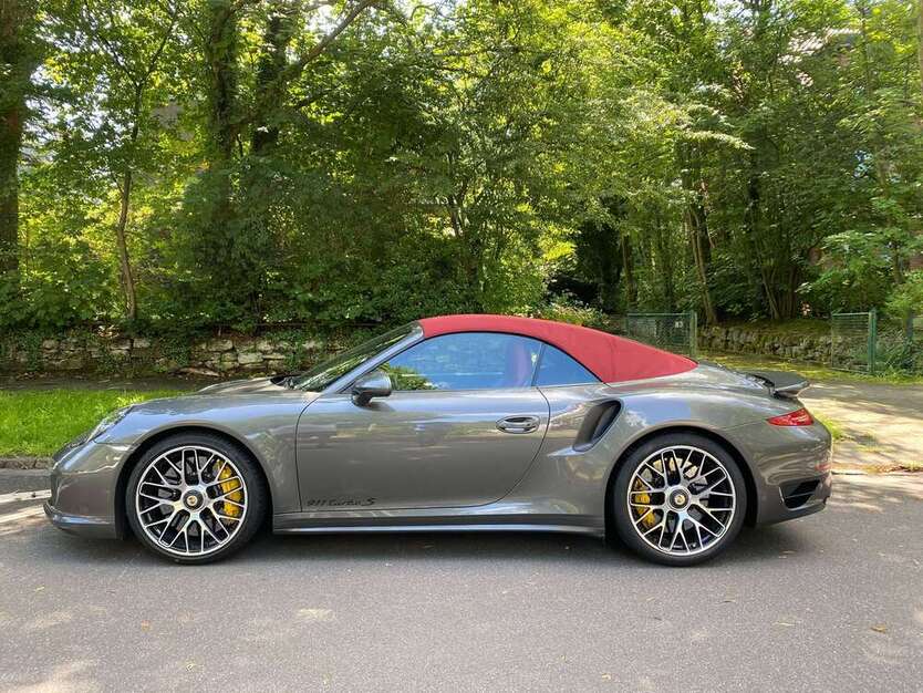991