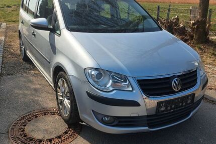 VW Touran 216.417 km 3.700 &euro; Siegenburg 93354
