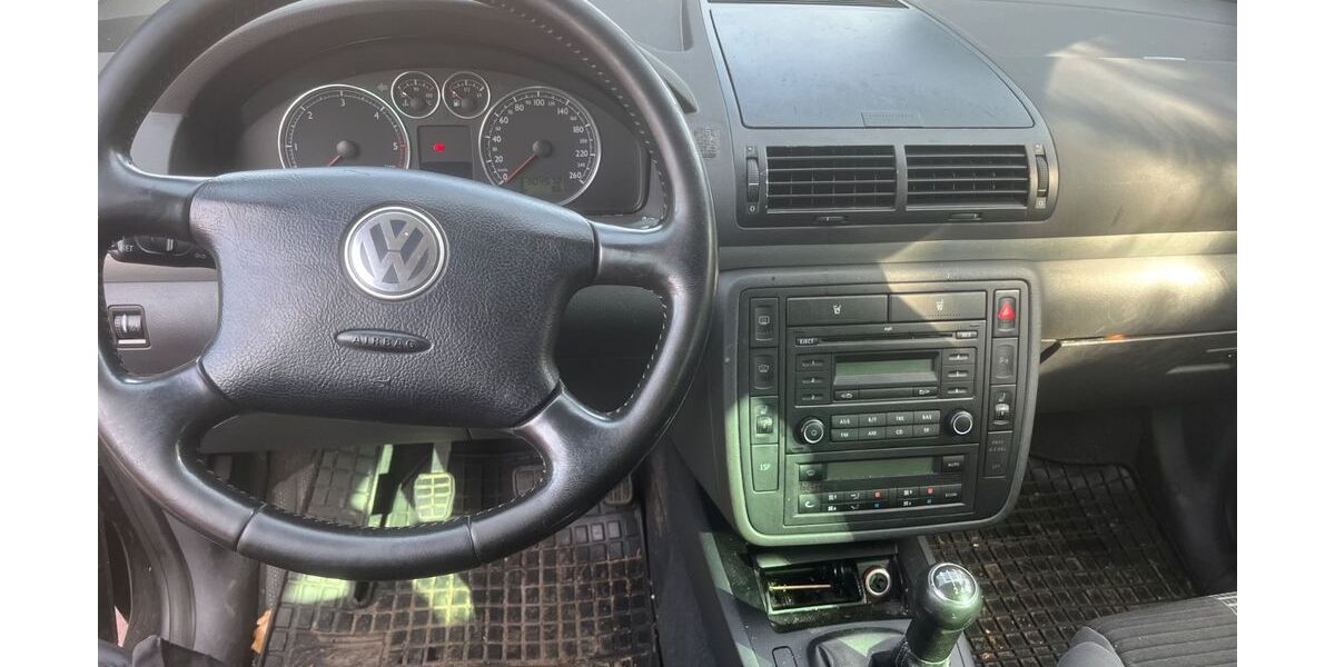 VW Sharan 300.000 km 3.500 &euro; Hambergen 27729