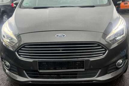 Ford S-Max 158.000 km 11.700 &euro; Pohlheim 35415