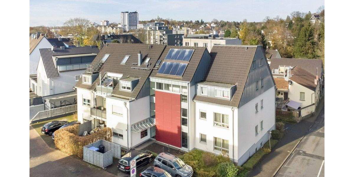 Top gepflegtes Neun-Familienhaus in guter Lage von Bergisch-Gladbach 2 zimmer