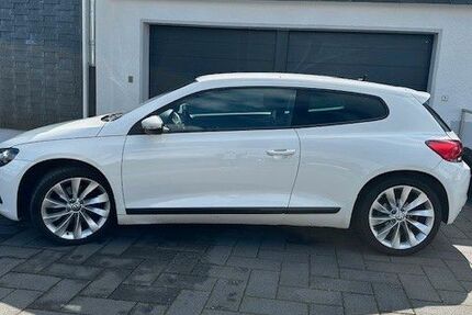 VW Scirocco 213.161 km 3.500 € Wermelskirchen 42929