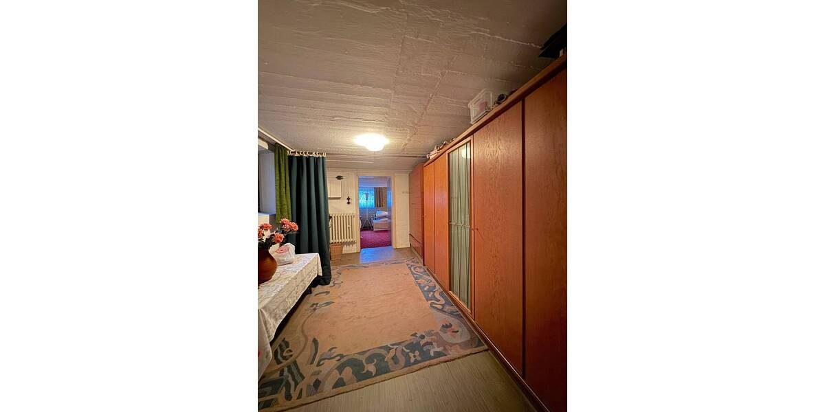 Bungalow Bad Nenndorf - 6 Zimmer, 235 m&sup2;, 400.000&euro; | Angebot:25245922