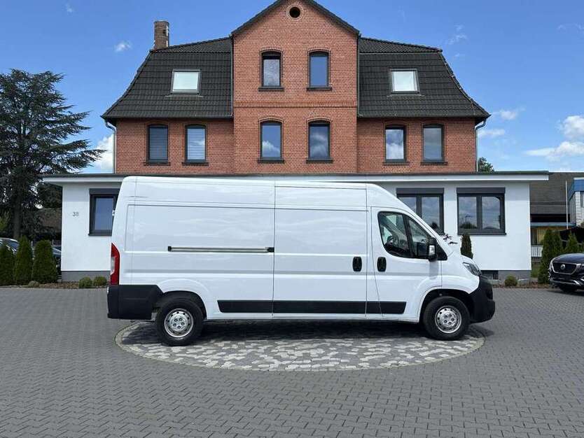 Movano