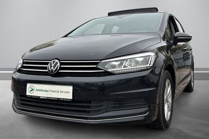 VW Touran 147.626 km 23.990 &euro; Weinstadt 71384