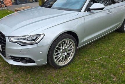 Audi A6 215.000 km 19.900 &euro; Grauel 24594