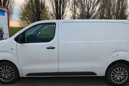 Opel Vivaro 57.000 km 13.900 &euro; Bad Lauchstädt 06246