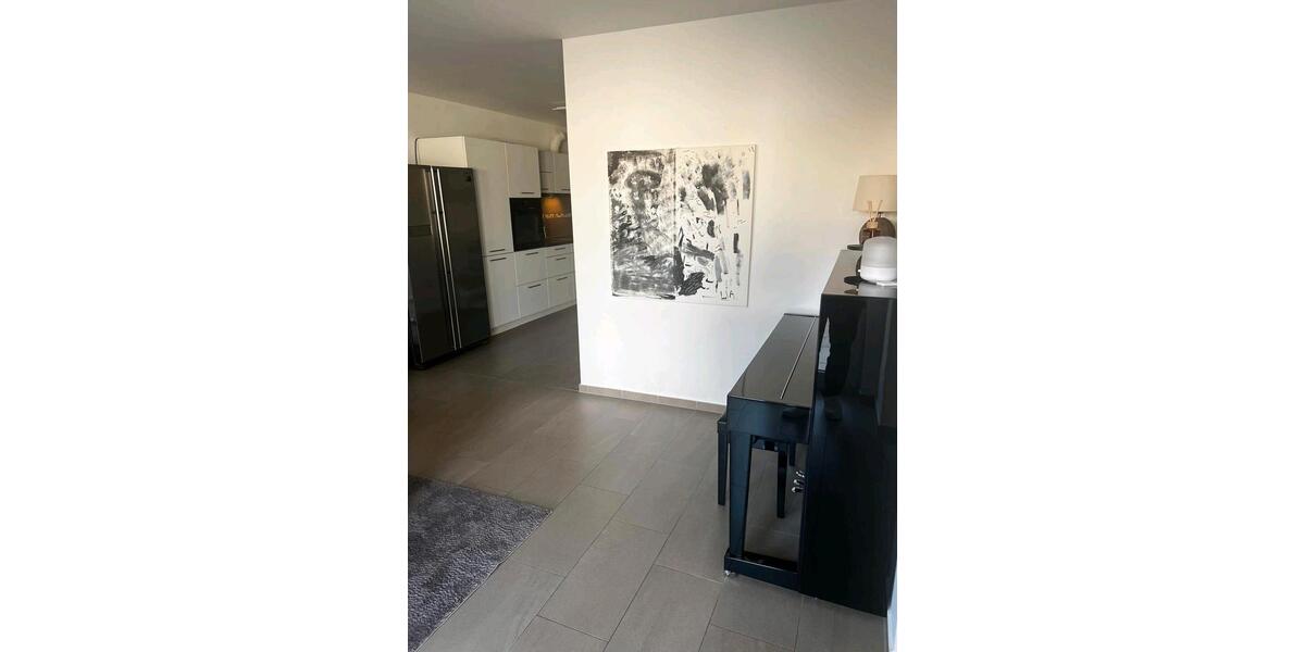 Einfamilienhaus Babenhausen - 4 Zimmer, 20 m&sup2;, 1.500&euro; | Angebot:24688578