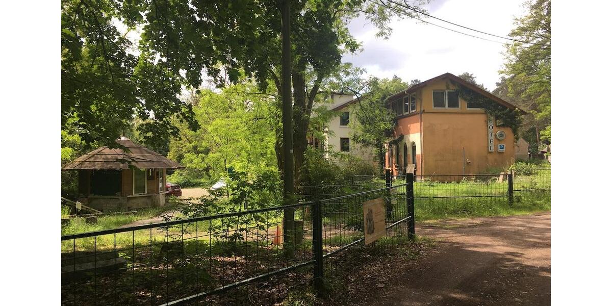 Einfamilienhaus Coswig (Anhalt) - 20 Zimmer, 1.800 m&sup2;, 650.000&euro; | Angebot:26888679