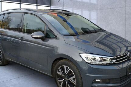 VW Touran 49.300 km 34.599 &euro; Regensburg 93053