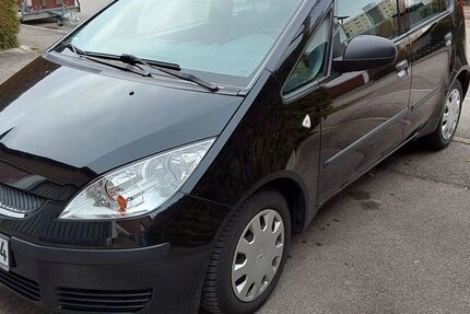 Mitsubishi Colt 43.600 km 1.700 &euro; Fürstenfeldbruck 82256