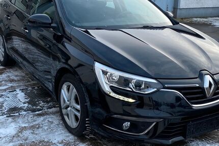Renault Megane 123.146 km 10.300 &euro; Rosenow 17091