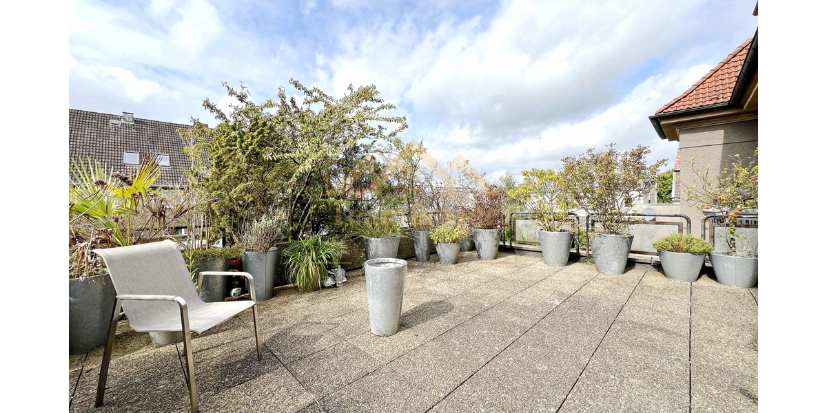 Exklusives Wohnen zentral inkl. Garage und 30m² Dachterrasse !!! - Einfamilienhaus Elmshorn | Angebot:25365837