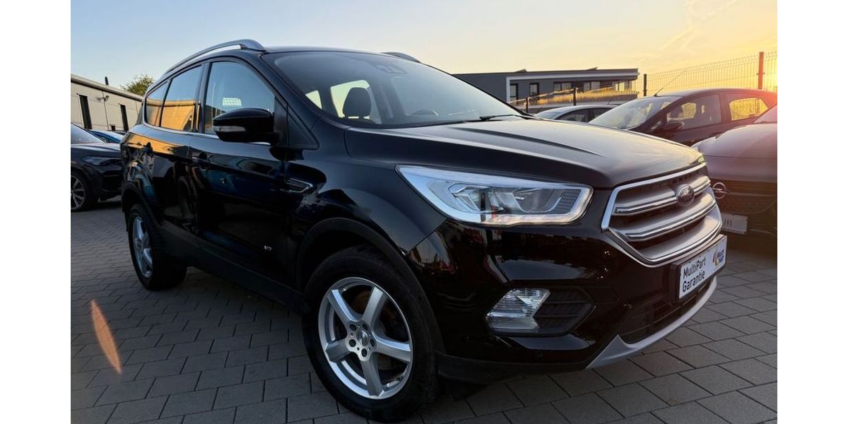 Ford Kuga 105.000 km 10.750 &euro; Weiden 92637