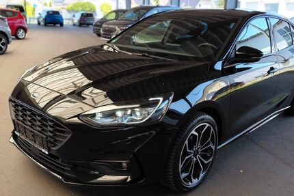 Ford Focus 65.000 km 19.490 € Rostock 18106