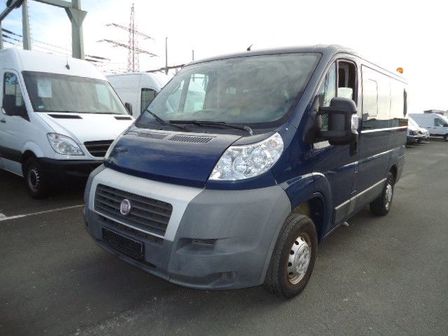 Fiat Ducato 214.900 km 4.990 &euro; Paderborn 33104