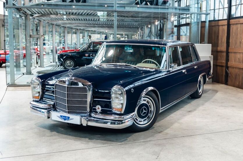 Mercedes-Benz 600 47.517 km 159.890 € Düsseldorf 40591