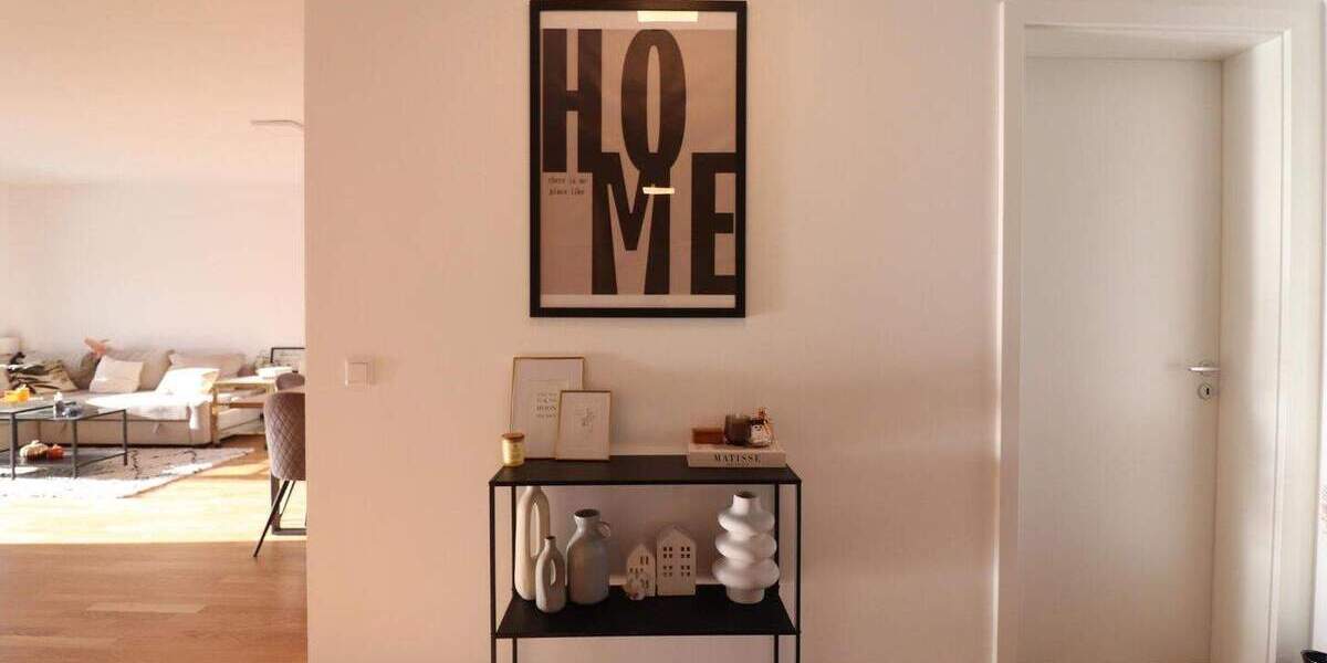 ***Tolle 4 Zimmer-Wohnung - 2 Bäder-Aufzug*** 4 zimmer