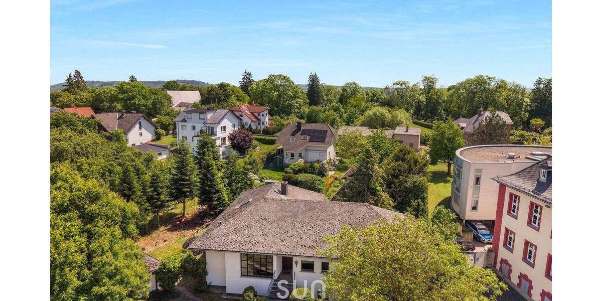 Einfamilienhaus Usingen - 1 Zimmer, 170 m&sup2;, 689.000&euro; | Angebot:26805768