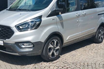 Ford Tourneo Custom 93.000 km 31.890 &euro; Überlingen 88662