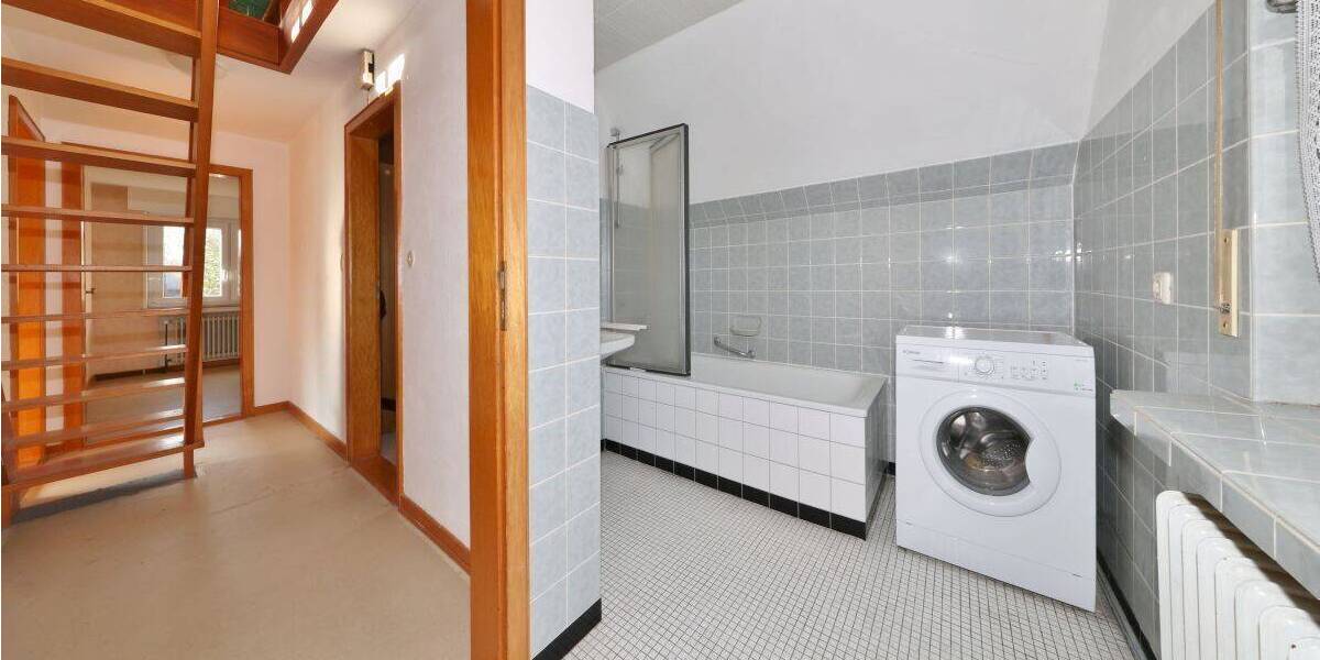 Mehrfamilienhaus, Wohnhaus Zetel Neuenburg - 6 Zimmer, 135 m&sup2;, 295.000&euro; | Angebot:26825651