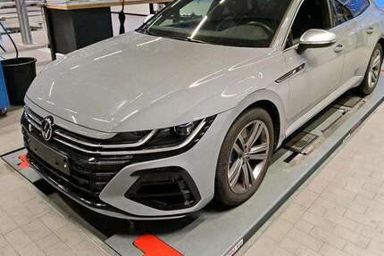 VW Arteon 33.000 km 37.950 &euro; Burgoberbach 91595