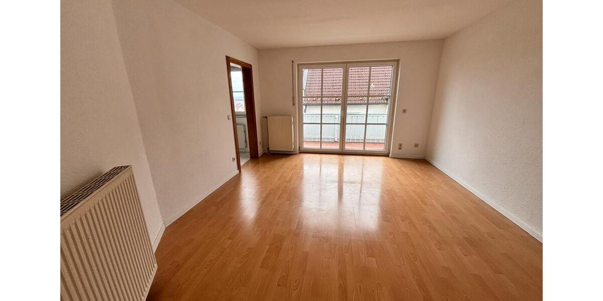 Etagenwohnung Weinböhla - 3 Zimmer, 65 m&sup2;, 785&euro; | Angebot:24997090