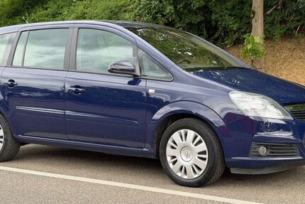 Opel Zafira 49.000 km 7.900 &euro; Fellbach 70736