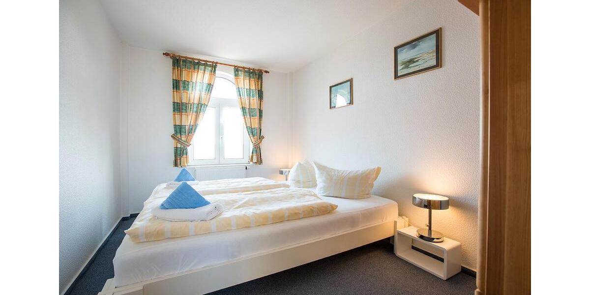 Dachgeschoßwohnung Nebel - 3 Zimmer, 50 m&sup2;, 980&euro; | Angebot:26297665