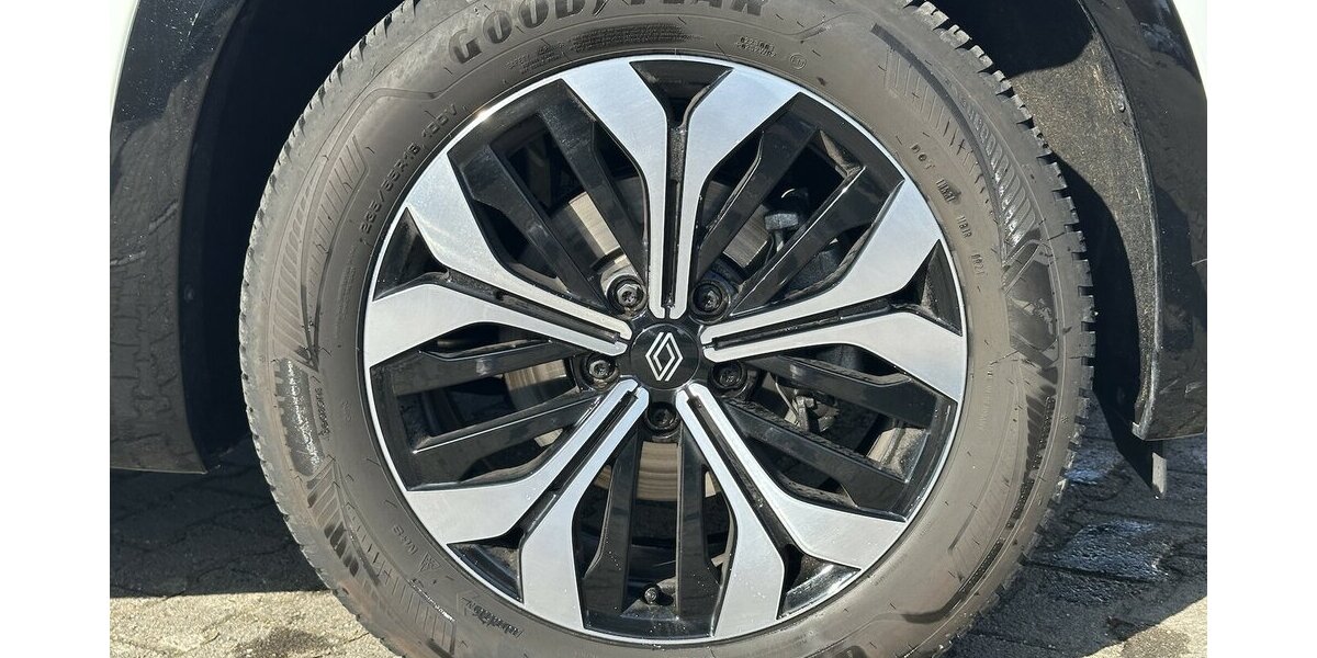 Renault Austral Evolution Mild Hybrid 160 / Navi / RFK 12.500 km 25.890 &euro; Donauwörth 86609