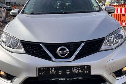 Nissan Pulsar 117.000 km 7.300 &euro; Stuttgart 70376