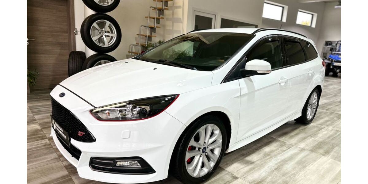 Ford Focus 199.000 km 9.900 &euro; Merzig 66663