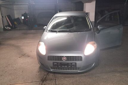 Fiat Punto 183.000 km 950 &euro; Fürstenfeldbruck 82256