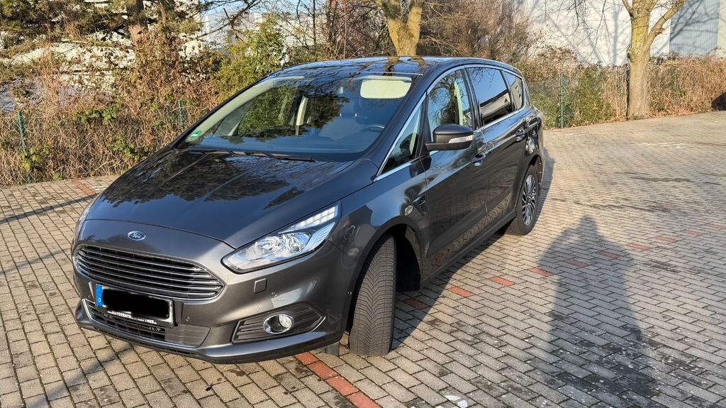 Ford S-Max 37.101 km 16.800 &euro; Hilden 40721