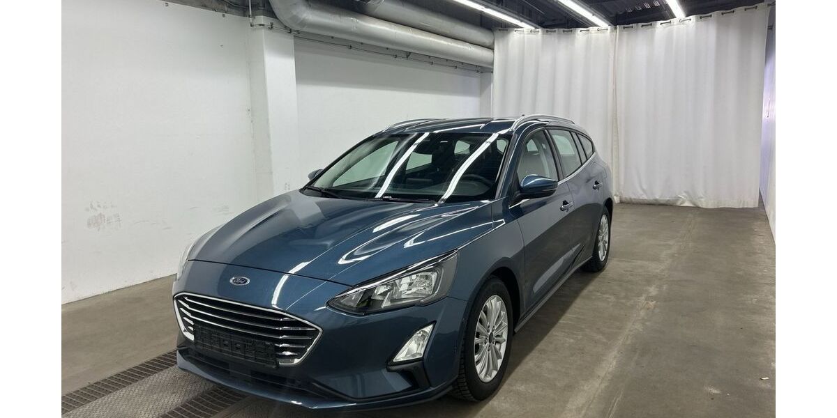 Ford Focus 82.926 km 13.333 &euro; Donauwörth 86609