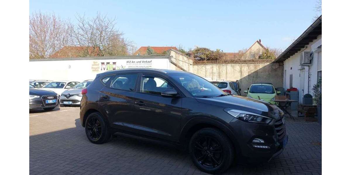 Hyundai TUCSON 201.500 km 11.400 &euro; Halle - Saale 06116