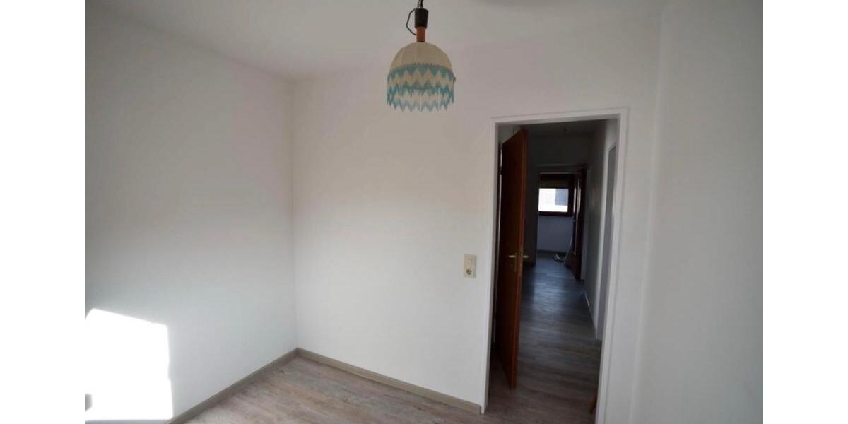 Reihenhaus Stuhr - 5 Zimmer, 116 m&sup2;, 320.000&euro; | Angebot:27093083
